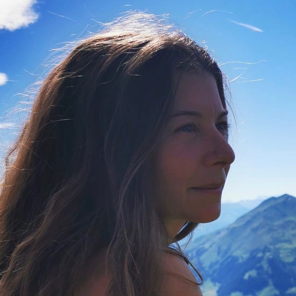 SIMONE NINA PFLUGER